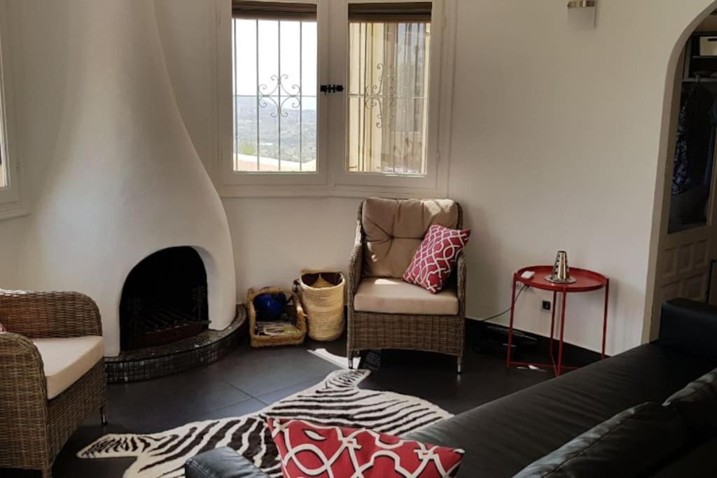 Casa Vista Moraira Met Fantastisch Zeezicht En Gemeenschappelijk Zwembad *